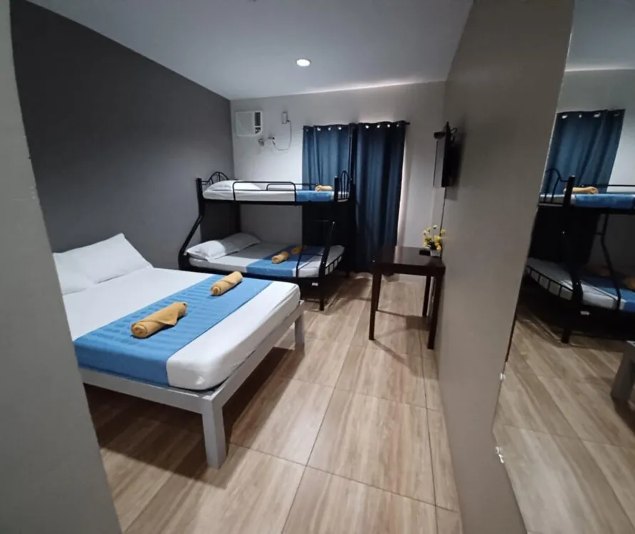 Deluxe Family Room